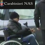 Medico iraniano si fingeva paraplegico