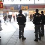 Operazione della Polizia alla stazione di Torino Porta Nuova